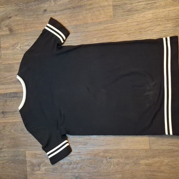 Roots Canada Short Sleeve Sweat Dress. - Picture 12 of 14